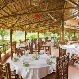 Bàn Ghế Tre Nhà Hàng