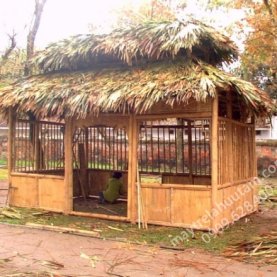 Thi Công  Nhà Tre 1