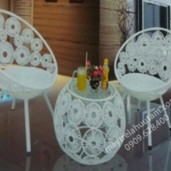 ghê nhưa giả mây capê